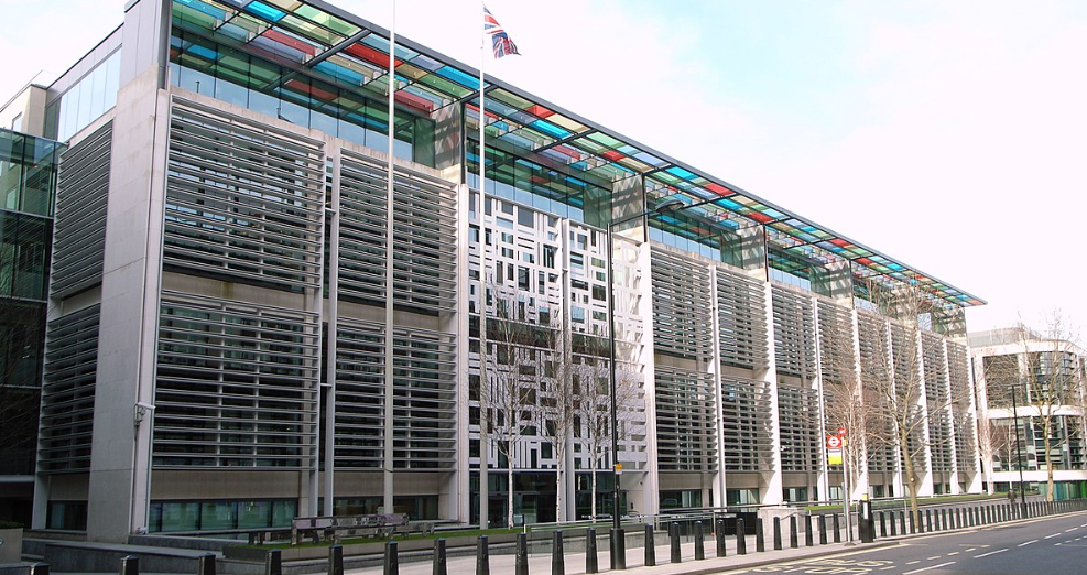 University’s ability to enrol foreign students at risk