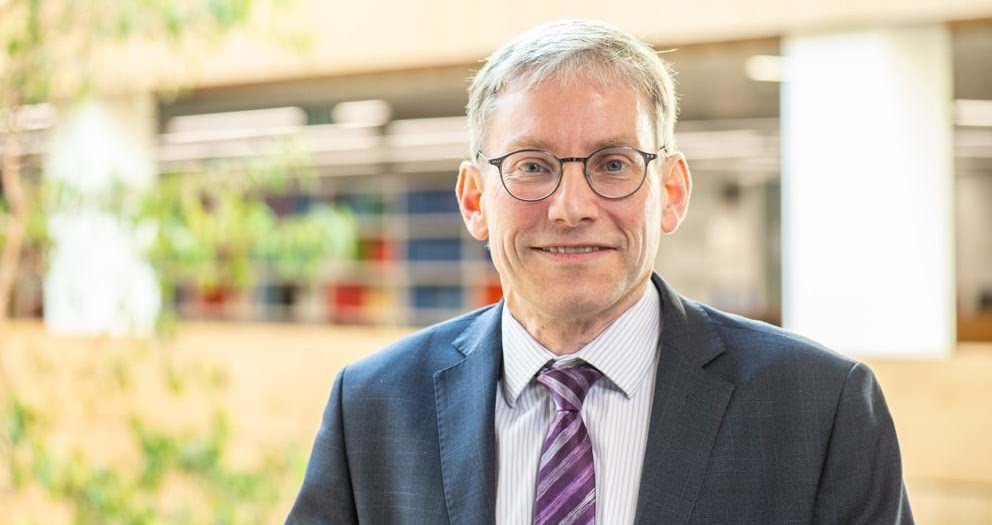 University splashes 40k on new Principal