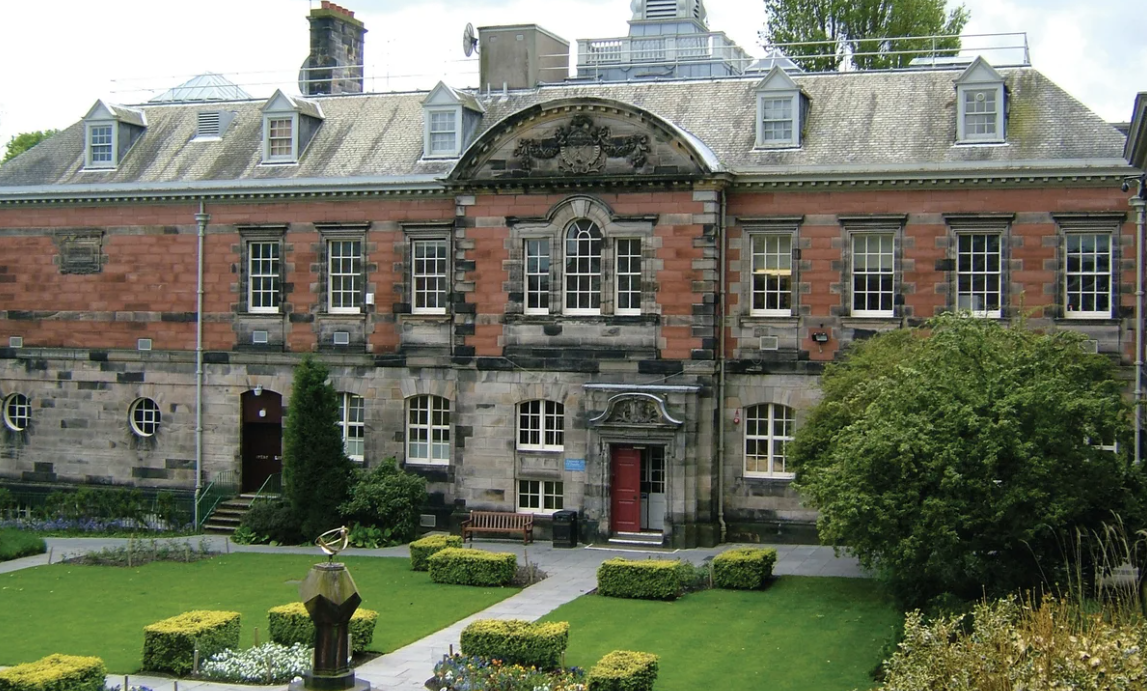 Mass redundancy as Dundee University fires 20 percent of workforce
