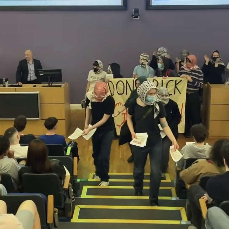  Palestine activists disrupt Offer Holders’ Day